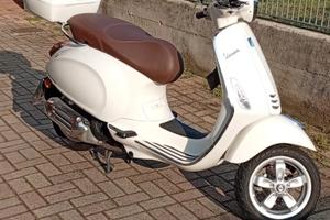 Vespa Primavera 155 cc