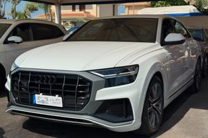 Audi Q8 50 TDI 286 CV quattro tiptronic Sport