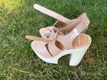 SCARPE CON TACCO NR 38