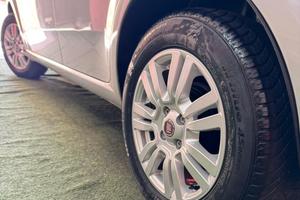 FIAT PUNTO 2017 EMOTION DA VETRINA