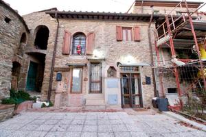 CASA DI CORTE A LAMPORECCHIO