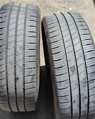 2 PNEUMATICI estivi Goodyear EfficientGrip Perform
