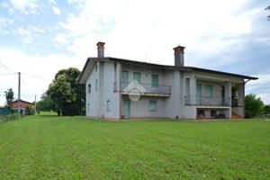 VILLA SINGOLA A CHIARANO