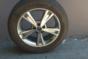 Cerchio in lega singolo Lexus RX 18" + Gomma