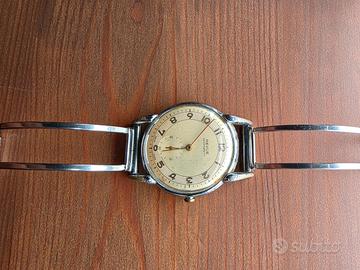 Revue Antimagnetic bitonale movimento Revue 77