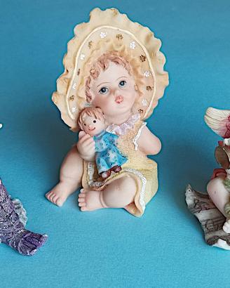 Lotto 3 statuine resina. Altezza 8/9 cm. Vintage.