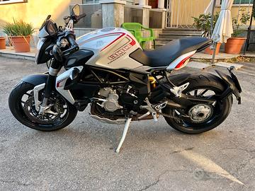 MV AGUSTA Brutale 800 - Dragster