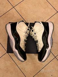 Scarpe jordan11 retro taglia 43