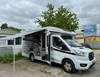 Noleggio camper semintegrale 5.99 mt con letto bas