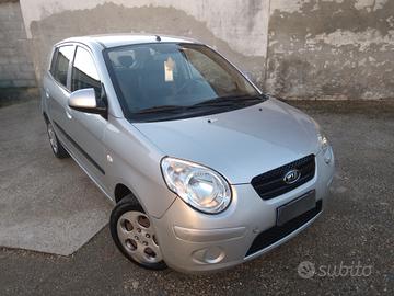 Kia Picanto 1.0 12V 60cv Life Bi-Fuel x neopatenta