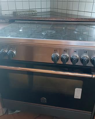 cucina a gas con forno