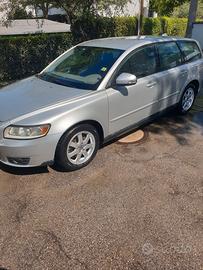 VOLVO V50 2.0 TD