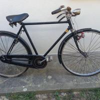 Bici Bianchi vintage con freni a bacchetta