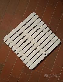 Piatto doccia in plastica