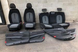 Sedili Fiat Bravo 2008 5 porte nero/grigio