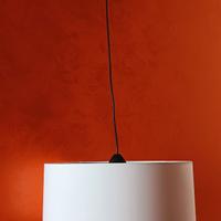 Lampada a sospensione bianca. NUOVA