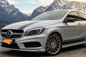 Classe A200 pacchetto AMG tettuccio benzina manual