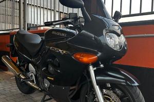Suzuki GSX 750 F