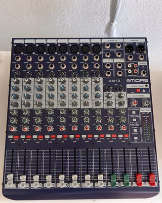 Mixer Midas DM12