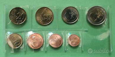 Serie monete Euro 2002 ITALIA