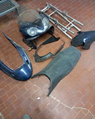 Pezzi honda  cbr 600f