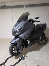 Yamaha Tmax 530