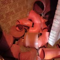 PVC pezzi speciali tubi, avanzi di cantiere nuovi