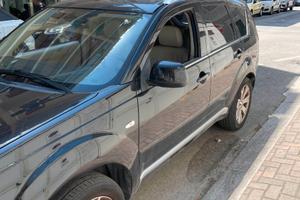 Mitsubischi outlander nov. 2009 7 posti 4wd