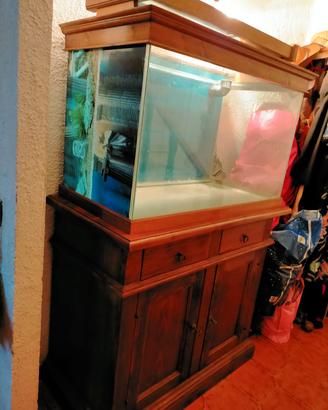 Acquario Artigianale in Legno Massiccio