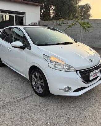 Peugeot 208 1.4 HDi 68 CV 5p Allure 2014