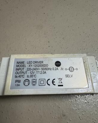 Alimentatori IP68 12V - 24W