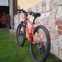 Mountain bike b-twin