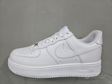 scarpe nike air force 1'07 Bianca
