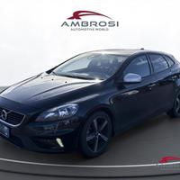 VOLVO V40 D2 R-design Kinetic - PER OPERATORI DE