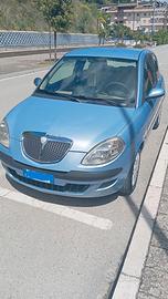 Lancia Y