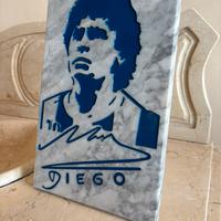 Maradona scolpito su Marmo Bianco Carrara