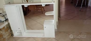 Specchio bagno con due portalampade