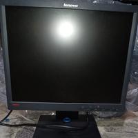 monitor Lenovo 