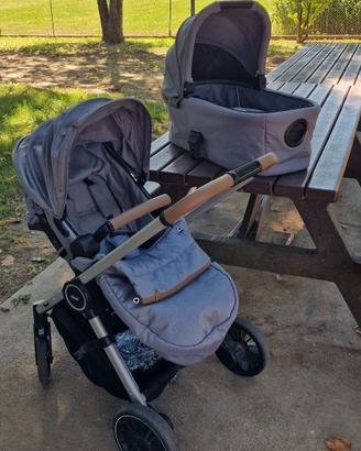 Passeggino Chicco best friend + base isofix 360