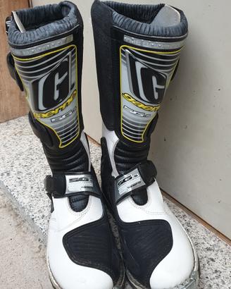 stivali motocross  Gaerne 38 NUOVI!!!