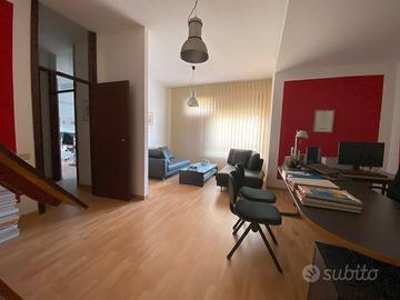 Luminoso appartamento in zona centrale