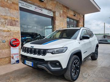 Jeep Compass 1.3 Turbo T4 180 CV PHEV AT6 4xe Trai