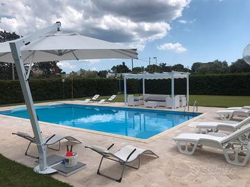 Villa con piscina Marina Leporano