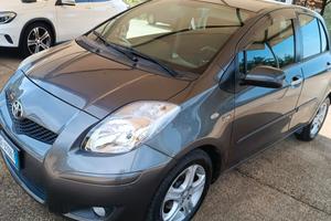 Toyota Yaris 1.4 Km 75.000! Gar Rate