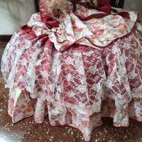 Bambola in porcellana