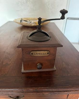 Capella trita caffè in legno