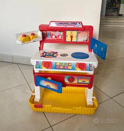 Cucina giocattolo a valigetta portatile