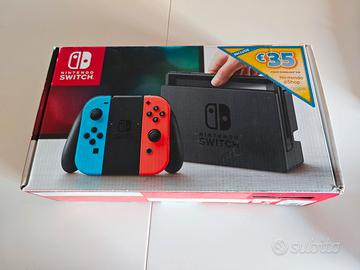 Nintendo Switch + 5 giochi + accessori