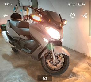 Suzuki Burgman 650  ben tenuto!