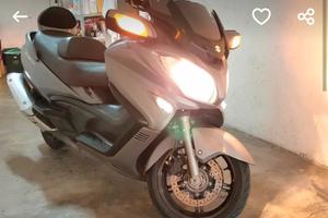 Suzuki Burgman 650  ben tenuto!